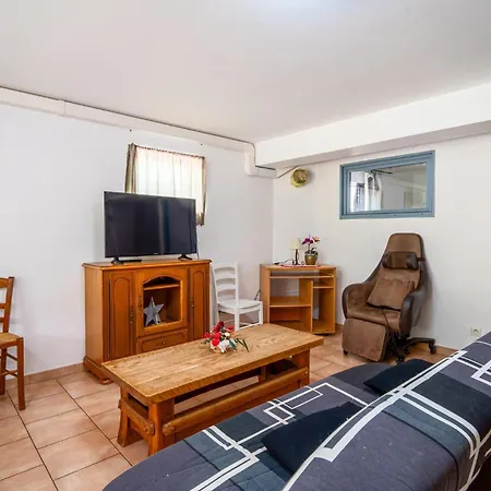 Proche De La Meuse Apartament *